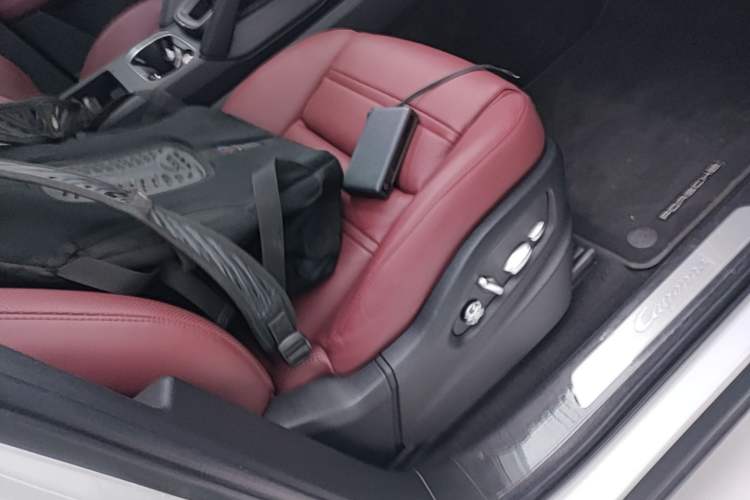 Used Porsche Cayenne 2019 Cayenne 3.0T Right Front Seat