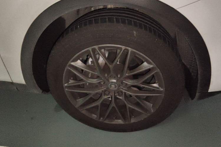Used Porsche Cayenne 2019 Cayenne Coupé 3.0T Right Front Wheel Hub