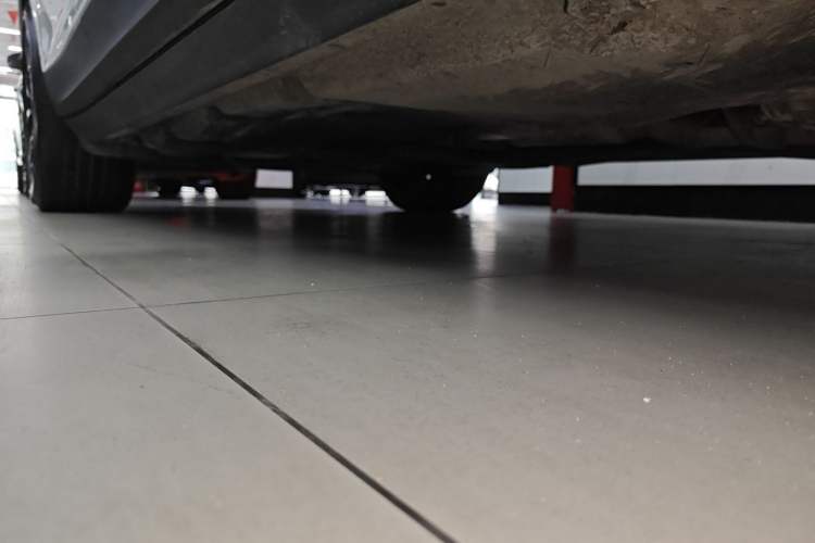 Used Porsche Cayenne 2019 Cayenne 3.0T Right Side Sill