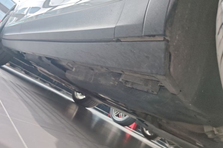Used Porsche Cayenne 2019 Cayenne 3.0T Right Side Sill