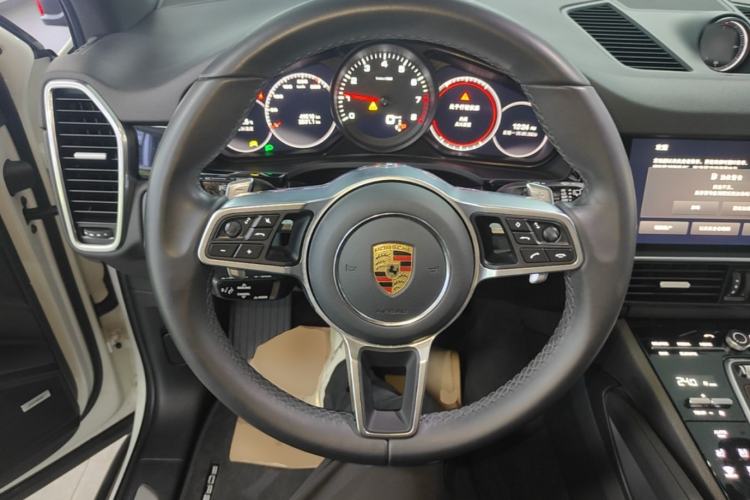 Used Porsche Cayenne 2019 Cayenne 3.0T Steering Wheel