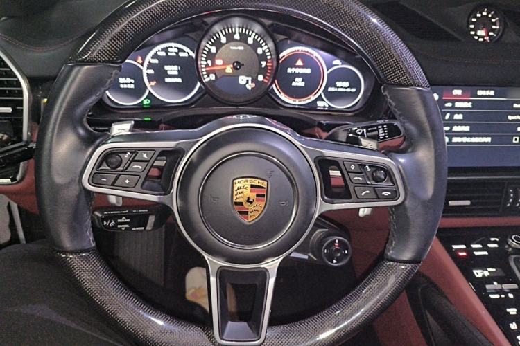 Used Porsche Cayenne 2019 Cayenne Coupé 3.0T Steering Wheel