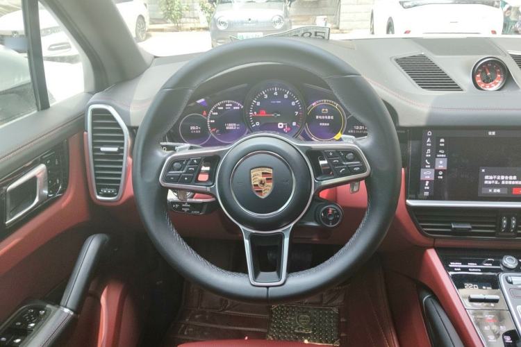 Used Porsche Cayenne 2019 Cayenne 3.0T Steering Wheel