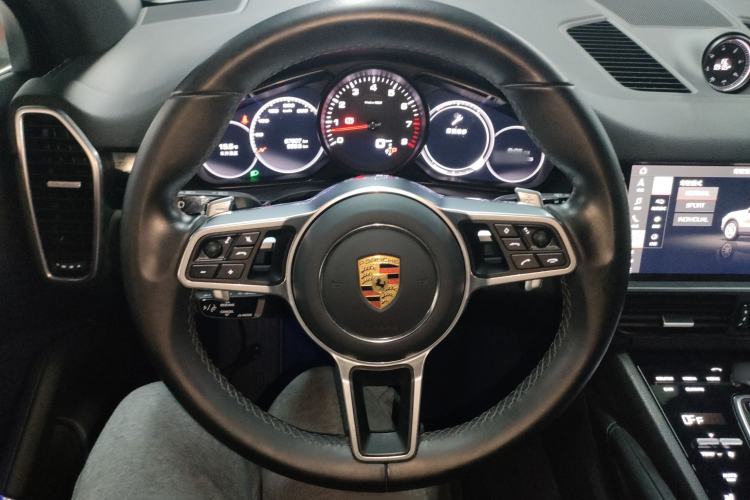 Used Porsche Cayenne 2019 Cayenne 3.0T Steering Wheel