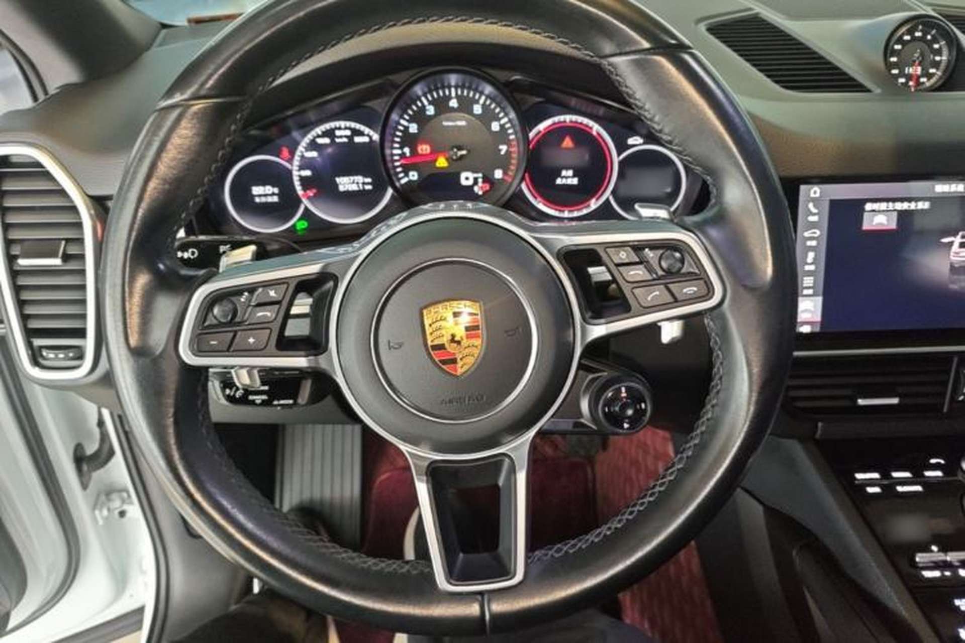 Used Porsche Cayenne 2019 Cayenne Coupé 3.0T Steering Wheel