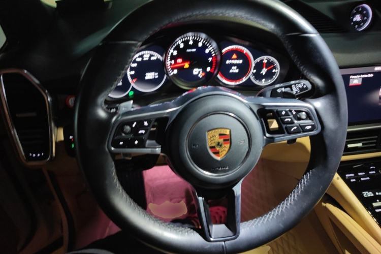 Used Porsche Cayenne 2019 Cayenne 3.0T Steering Wheel