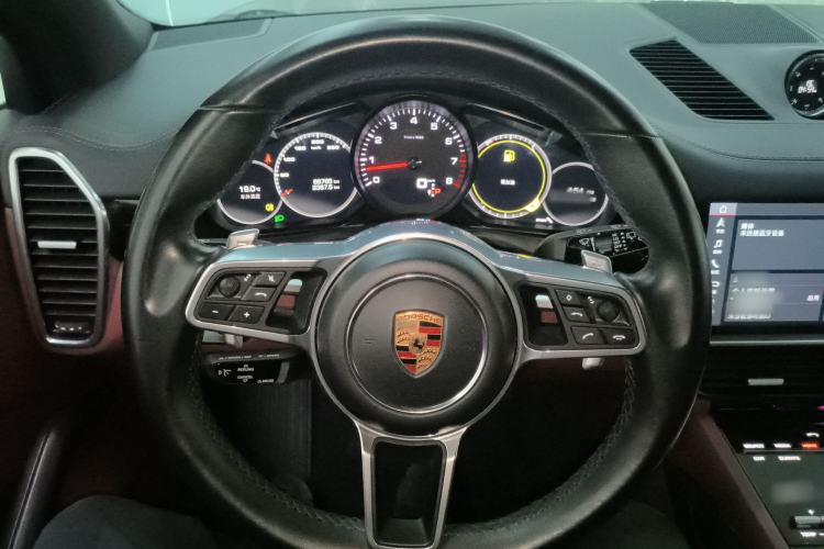 Used Porsche Cayenne 2019 Cayenne 3.0T Steering Wheel
