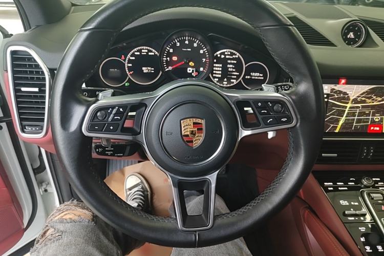 Used Porsche Cayenne 2019 Cayenne 3.0T Steering Wheel