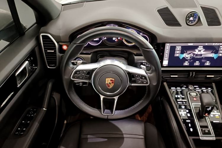 Used Porsche Cayenne 2019 Cayenne 3.0T Steering Wheel