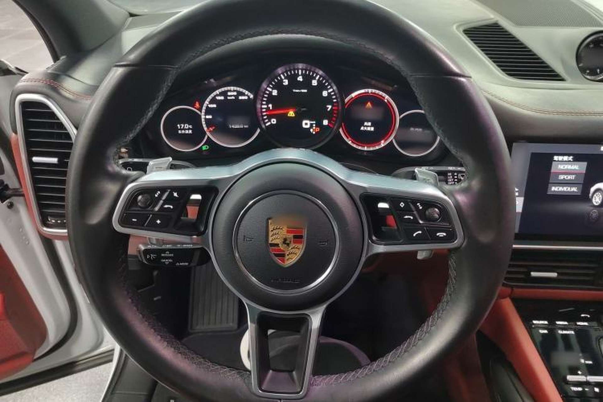 Used Porsche Cayenne 2019 Cayenne 3.0T Steering Wheel