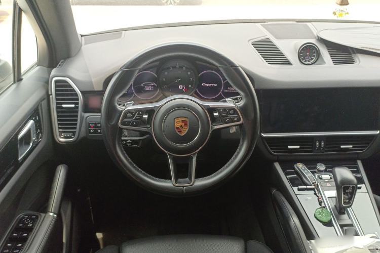 Used Porsche Cayenne 2019 Cayenne 3.0T Steering Wheel