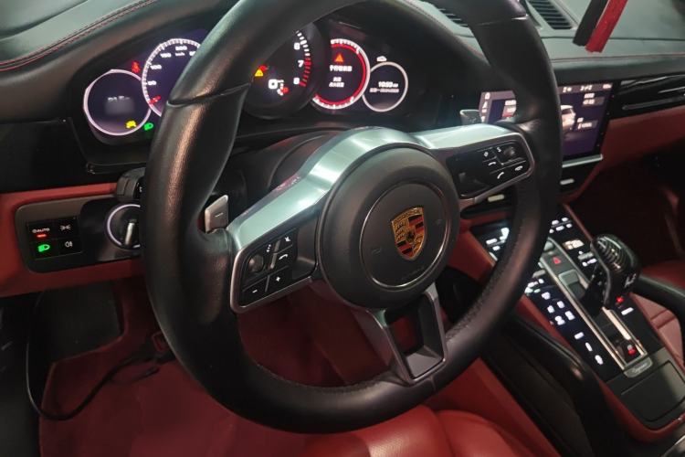 Used Porsche Cayenne 2019 Cayenne 3.0T Steering Wheel