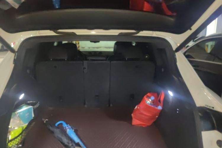 Used Porsche Cayenne 2019 Cayenne 3.0T Trunk