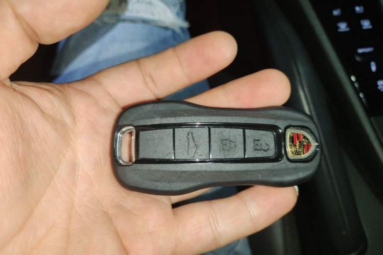 Used Porsche Cayenne 2019 Cayenne 3.0T Vehicle Key