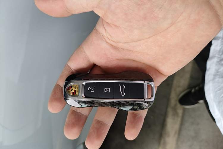 Used Porsche Cayenne 2019 Cayenne 3.0T Vehicle Key