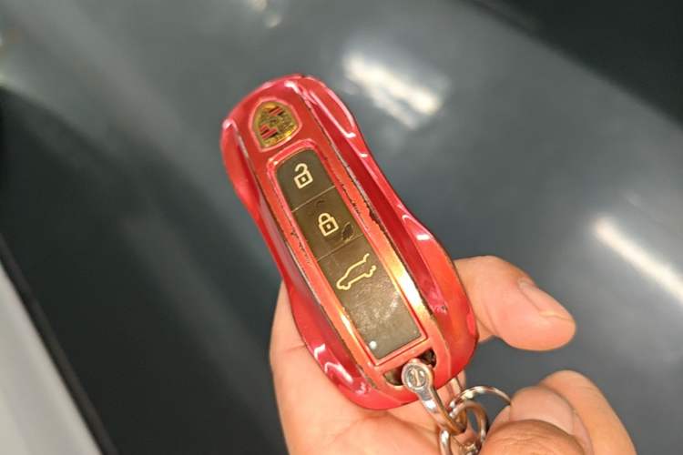 Used Porsche Cayenne 2019 Cayenne 3.0T Vehicle Key