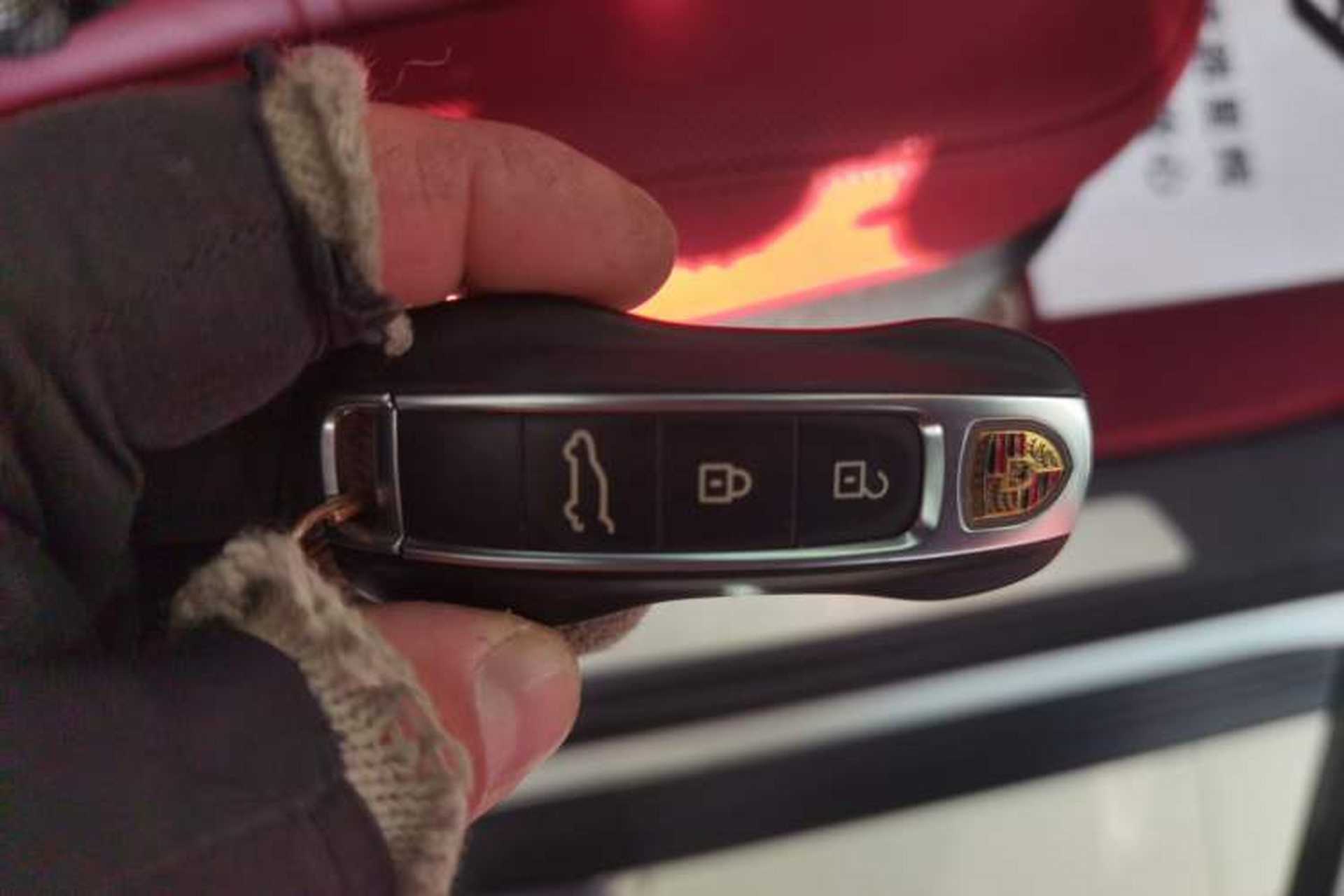 Used Porsche Cayenne 2019 Cayenne 3.0T Vehicle Key