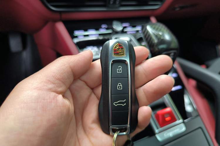 Used Porsche Cayenne 2019 Cayenne 3.0T Vehicle Key