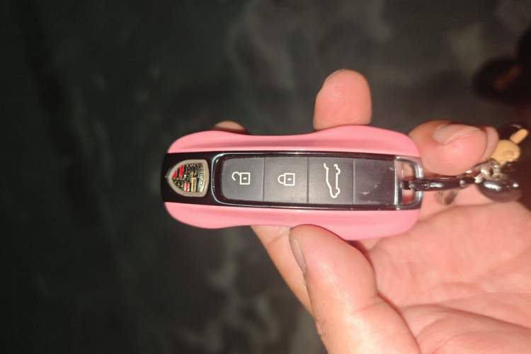 Used Porsche Cayenne 2019 Cayenne 3.0T Vehicle Key