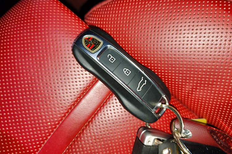Used Porsche Cayenne 2019 Cayenne 3.0T Vehicle Key