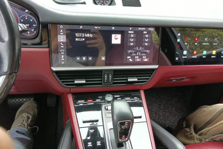 Used Porsche Cayenne 2019 Cayenne 3.0T Audio And AC Panel