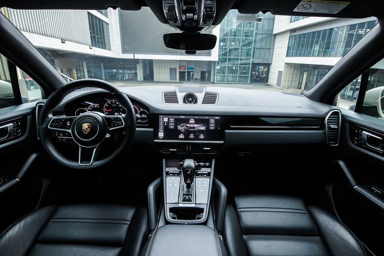 Used Porsche Cayenne 2019 Cayenne 3.0T Center Console