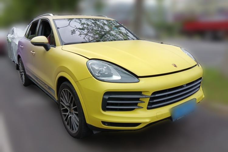 Used Porsche Cayenne 2019 Cayenne 3.0T Front Right 45 Deg