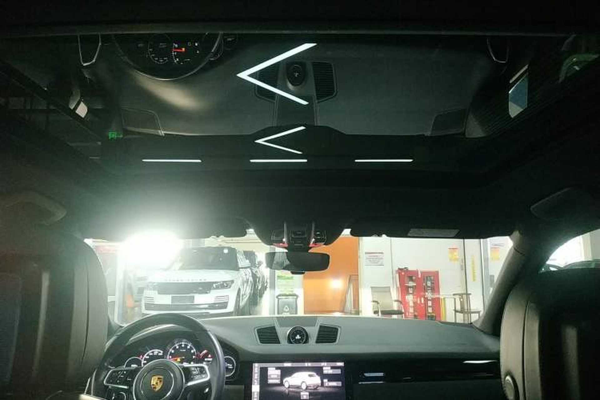 Used Porsche Cayenne 2019 Cayenne 3.0T Headliner
