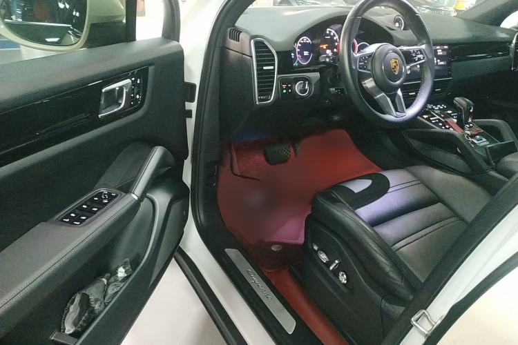 Used Porsche Cayenne 2019 Cayenne 3.0T Interior 3