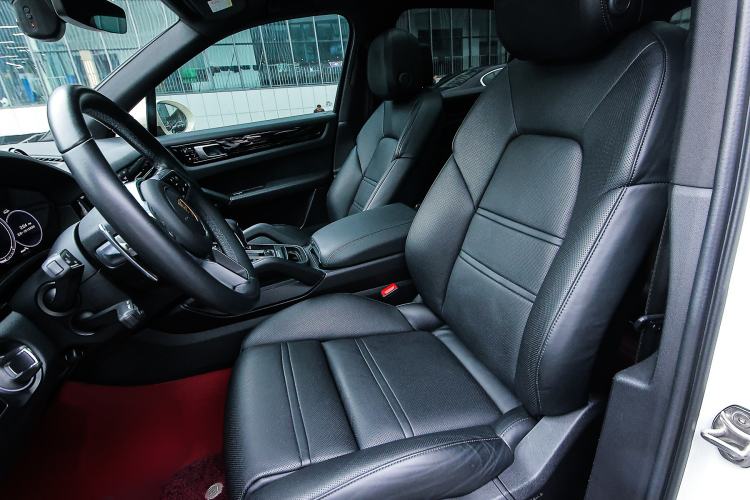 Used Porsche Cayenne 2019 Cayenne 3.0T Left Front Seat