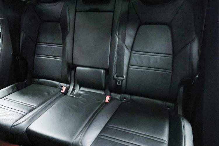 Used Porsche Cayenne 2019 Cayenne 3.0T Left Rear Seat