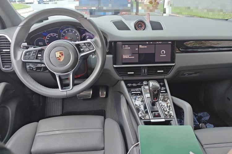 Used Porsche Cayenne 2020 Cayenne S 2.9T Center Console