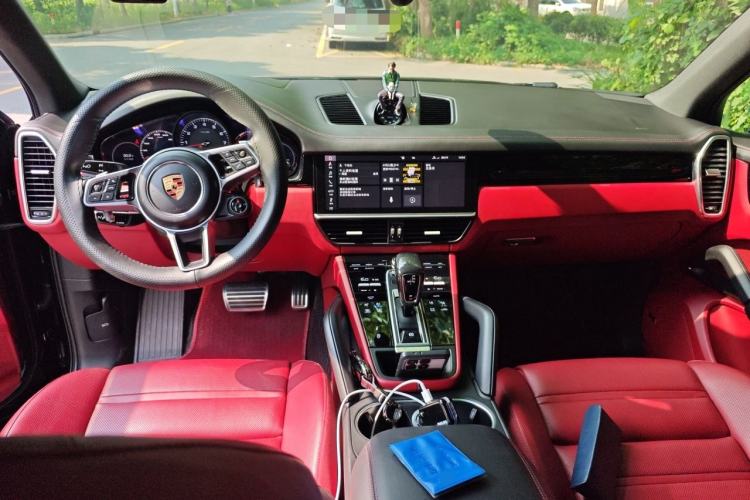 Used Porsche Cayenne 2020 Cayenne S 2.9T Center Console
