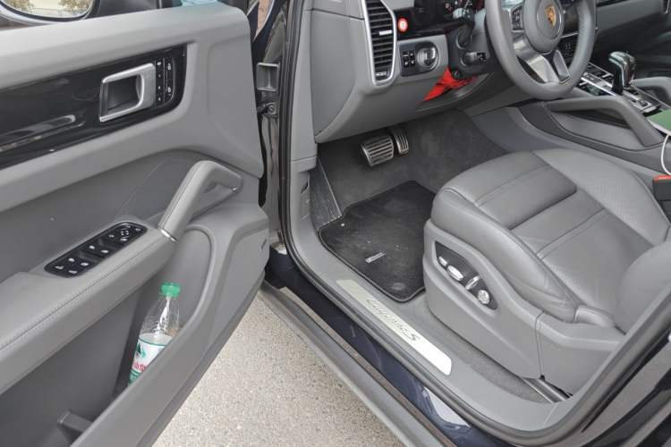 Used Porsche Cayenne 2020 Cayenne S 2.9T Driver Seat
