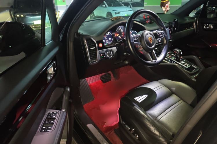 Used Porsche Cayenne  Driver Seat