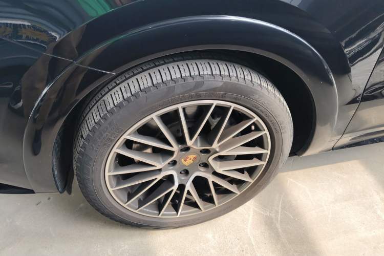 Used Porsche Cayenne 2020 Cayenne S 2.9T Exterior 4