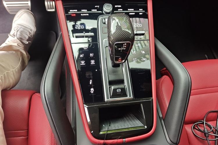 Used Porsche Cayenne 2020 Cayenne S Coupé 2.9T Gear Lever