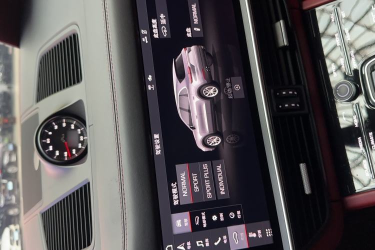 Used Porsche Cayenne 2020 Cayenne S 2.9T Interior 3
