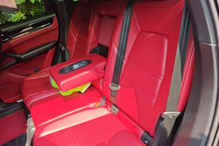 Used Porsche Cayenne 2020 Cayenne S 2.9T Left Rear Seat