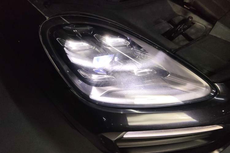 Used Porsche Cayenne 2020 Cayenne S 2.9T Right Front Headlight