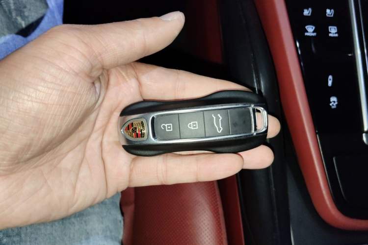 Used Porsche Cayenne 2020 Cayenne S 2.9T Vehicle Key