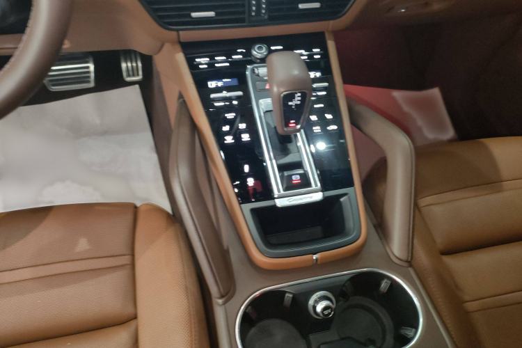 Used Porsche Cayenne 2020 Cayenne S 2.9T Gear Lever