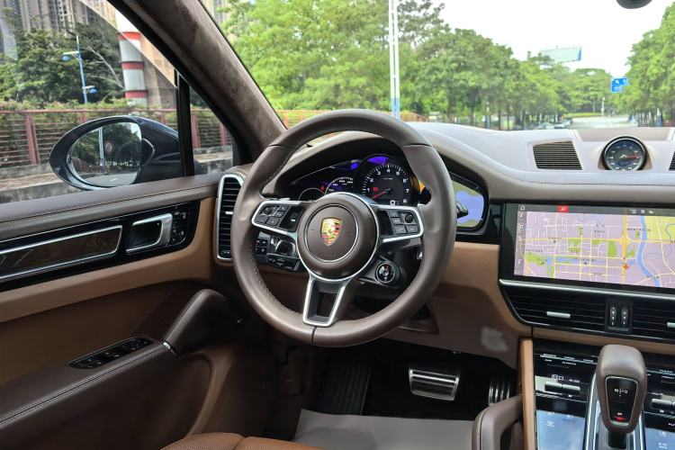Used Porsche Cayenne 2020 Cayenne S 2.9T Interior 4