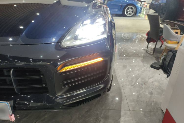 Used Porsche Cayenne 2020 Cayenne S 2.9T Left Front Headlight