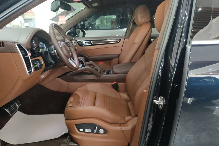 Used Porsche Cayenne 2020 Cayenne S 2.9T Left Front Seat