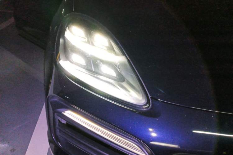 Used Porsche Cayenne 2020 Cayenne S 2.9T Right Front Headlight