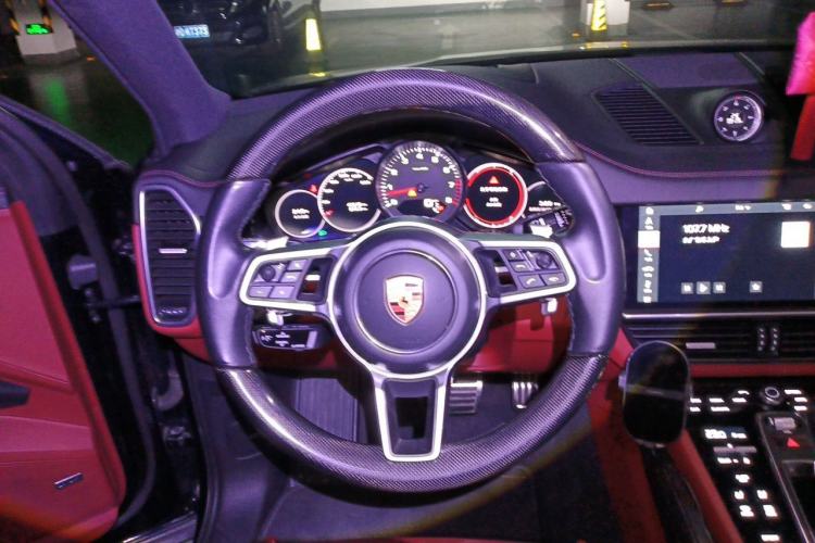 Used Porsche Cayenne 2020 Cayenne S 2.9T Steering Wheel