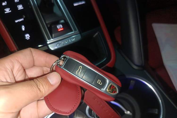 Used Porsche Cayenne 2020 Cayenne S 2.9T Vehicle Key