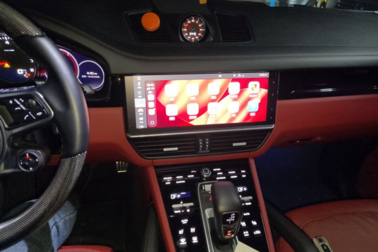 Used Porsche Cayenne 2020 Cayenne S Coupé 2.9T Audio And AC Panel
