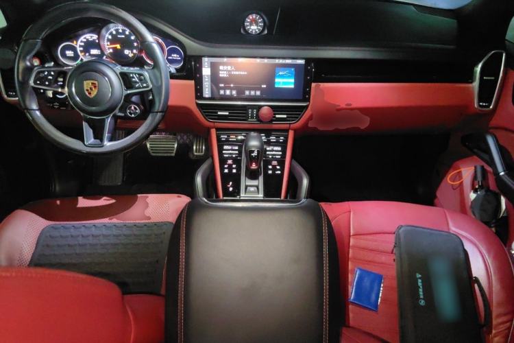 Used Porsche Cayenne 2020 Cayenne S 2.9T Center Console